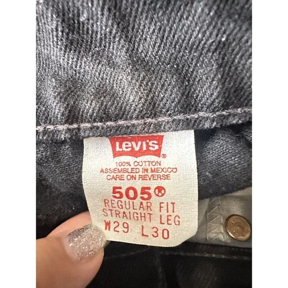 Vtg Levis 505 Mens Jeans 27x29 Straight Black 2000 Red Tab Made in USA Tag 29x30 - Picture 3 of 13